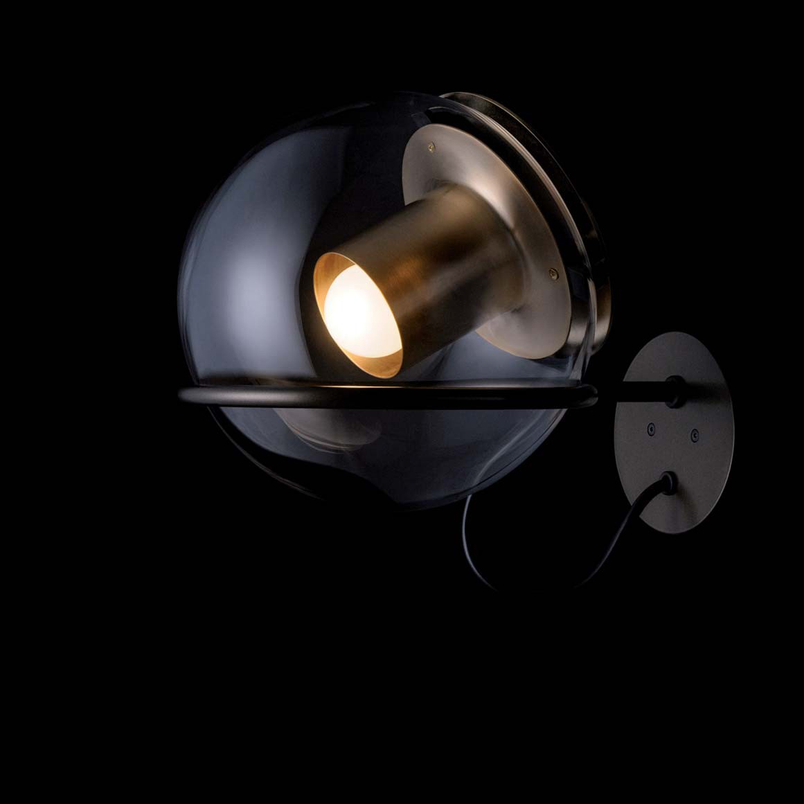 Oluce (Италия)The Globe 727 OR